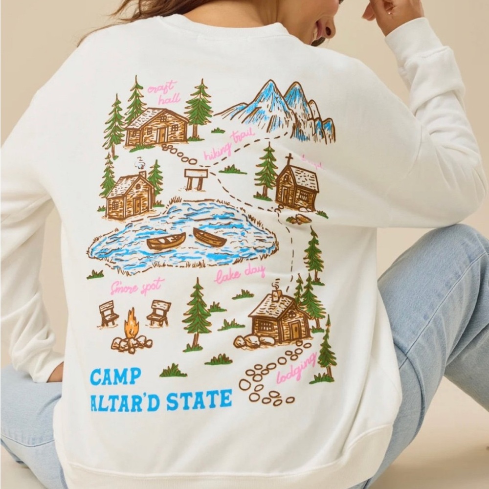 Altar'd State White Camp Sweatshirt S
